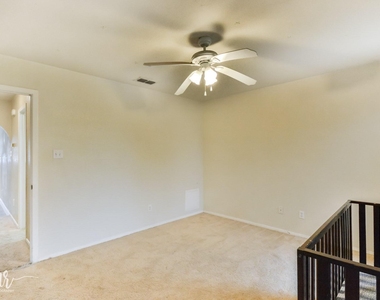 2733 Melissa Lane - Photo Thumbnail 23