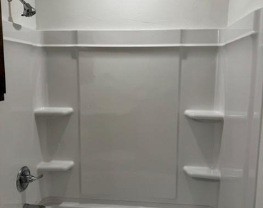 16104 Wolf Creek Way - Photo Thumbnail 23