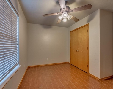 1004 Sw 127th Place - Photo Thumbnail 20
