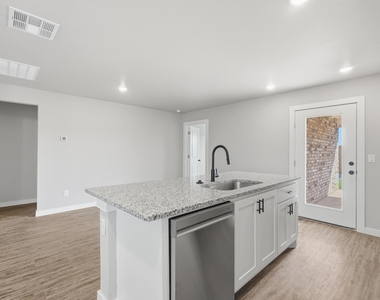 426 Elmont Street - Photo Thumbnail 9
