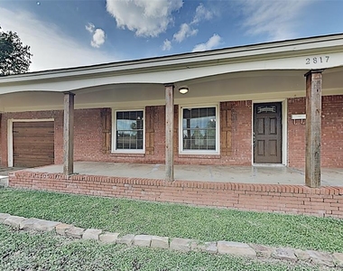 2817 Clermont Place - Photo Thumbnail 1