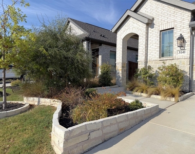 3141 Brazoria Drive - Photo Thumbnail 2