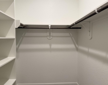 3141 Brazoria Drive - Photo Thumbnail 18