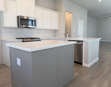 3141 Brazoria Drive - Photo Thumbnail 12