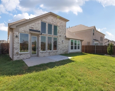 700 Mountain Laurel Road - Photo Thumbnail 31