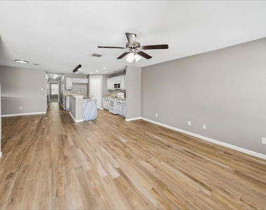 733 River Hill Lane - Photo Thumbnail 2