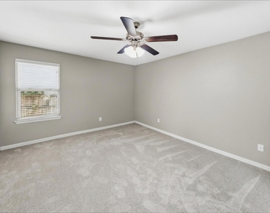 733 River Hill Lane - Photo Thumbnail 7