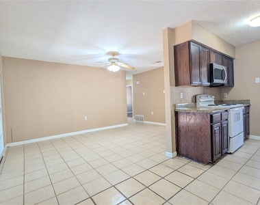 514 Campbell Lane - Photo Thumbnail 13