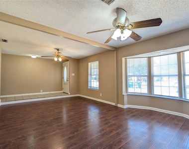 514 Campbell Lane - Photo Thumbnail 5