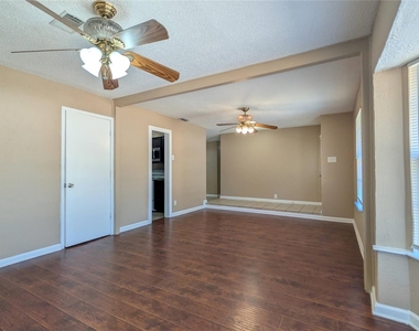 514 Campbell Lane - Photo Thumbnail 6