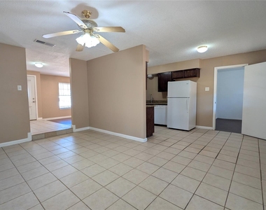 514 Campbell Lane - Photo Thumbnail 14