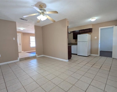 514 Campbell Lane - Photo Thumbnail 15