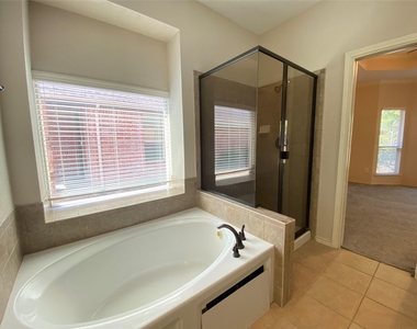 8307 Timberbrook Lane - Photo Thumbnail 15