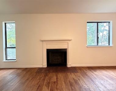 3147 Heathstead Place - Photo Thumbnail 4