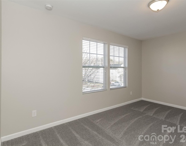 6212 Salamander Run Lane - Photo Thumbnail 7