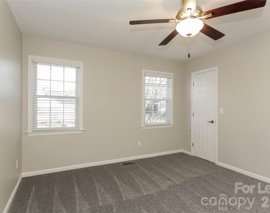 6212 Salamander Run Lane - Photo Thumbnail 4