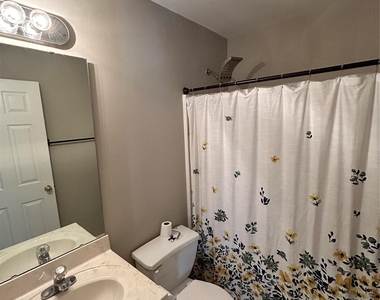 1547 Cambridge Heights Place Nw - Photo Thumbnail 8