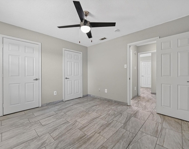 5304 Carol Avenue - Photo Thumbnail 17