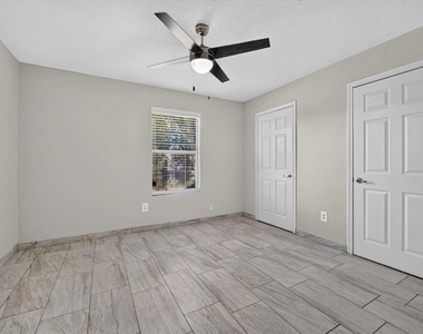 5304 Carol Avenue - Photo Thumbnail 16