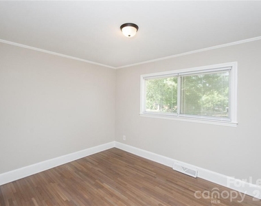 2517 Heywood Avenue - Photo Thumbnail 18