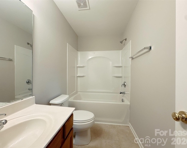 11044 Derryrush Drive - Photo Thumbnail 13
