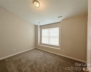 11044 Derryrush Drive - Photo Thumbnail 8