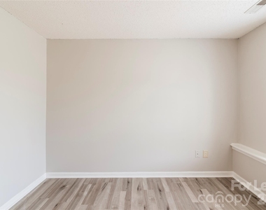 1624 Arlyn Circle - Photo Thumbnail 20