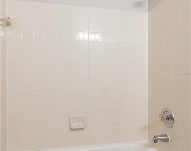 1624 Arlyn Circle - Photo Thumbnail 17