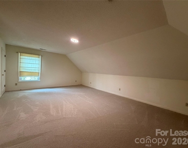 118 Sunfish Drive - Photo Thumbnail 13
