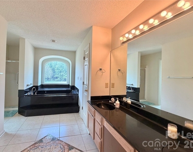 118 Sunfish Drive - Photo Thumbnail 4