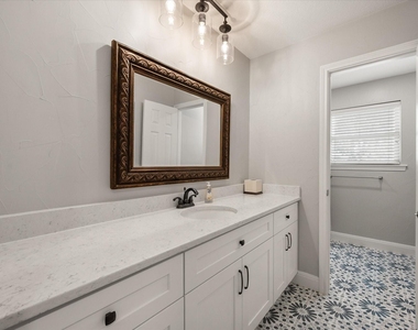 3204 Brown Trail - Photo Thumbnail 22