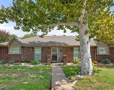 3204 Brown Trail - Photo Thumbnail 3