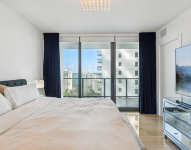 1451 Brickell Avenue - Photo Thumbnail 17
