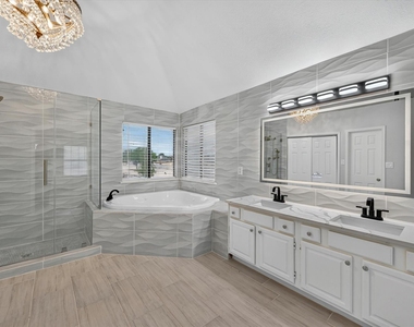4301 Hudson Avenue - Photo Thumbnail 8