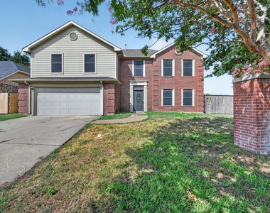 4301 Hudson Avenue - Photo Thumbnail 1