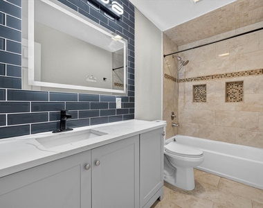 4301 Hudson Avenue - Photo Thumbnail 17