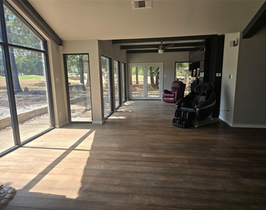 437 Sugar Tree Drive - Photo Thumbnail 5