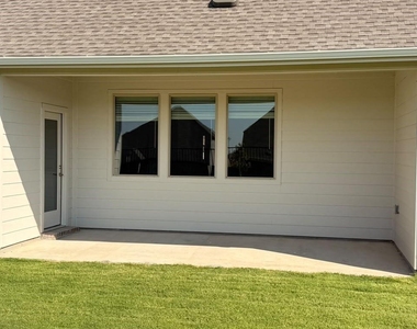 1313 Winters Way - Photo Thumbnail 24