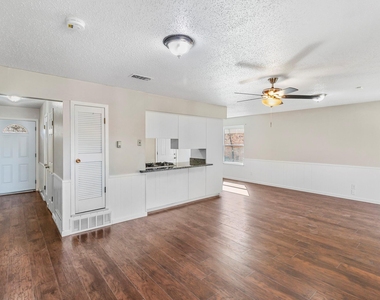 3241 Oak Timber Drive - Photo Thumbnail 2