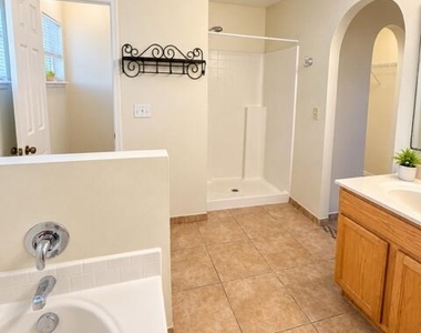766 Nw Bayard Avenue - Photo Thumbnail 10