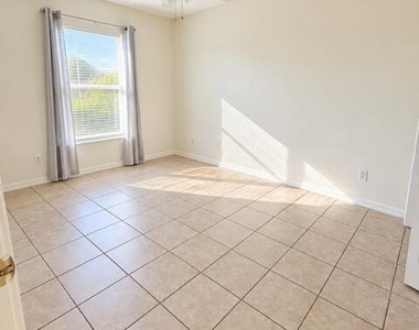 766 Nw Bayard Avenue - Photo Thumbnail 6