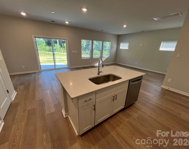 149 Bird Dog Drive - Photo Thumbnail 5