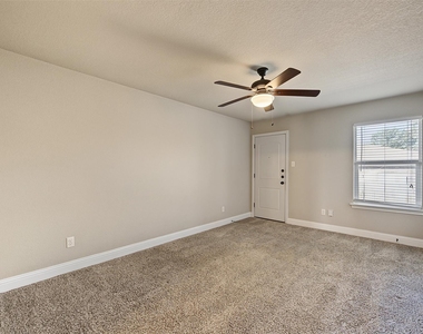 3216 Cherry Lane - Photo Thumbnail 19