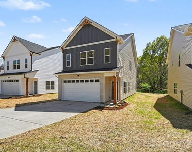 562 W Wilson Avenue - Photo Thumbnail 2