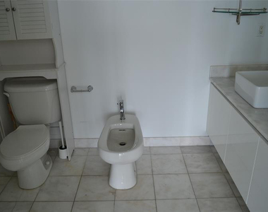 601 Ne 36th Street - Photo Thumbnail 3