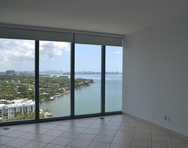 601 Ne 36th Street - Photo Thumbnail 4