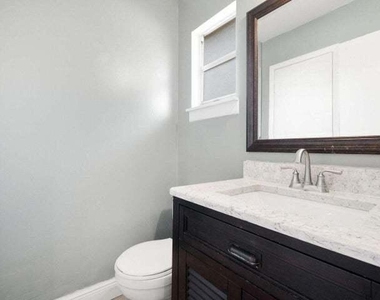 2456 Se Melaleuca Boulevard - Photo Thumbnail 7