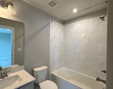 14012 Sunnyhill Grove Road - Photo Thumbnail 18