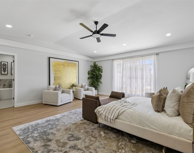 810 Premier Parkway - Photo Thumbnail 9