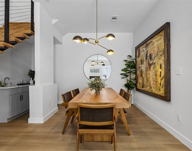 810 Premier Parkway - Photo Thumbnail 22